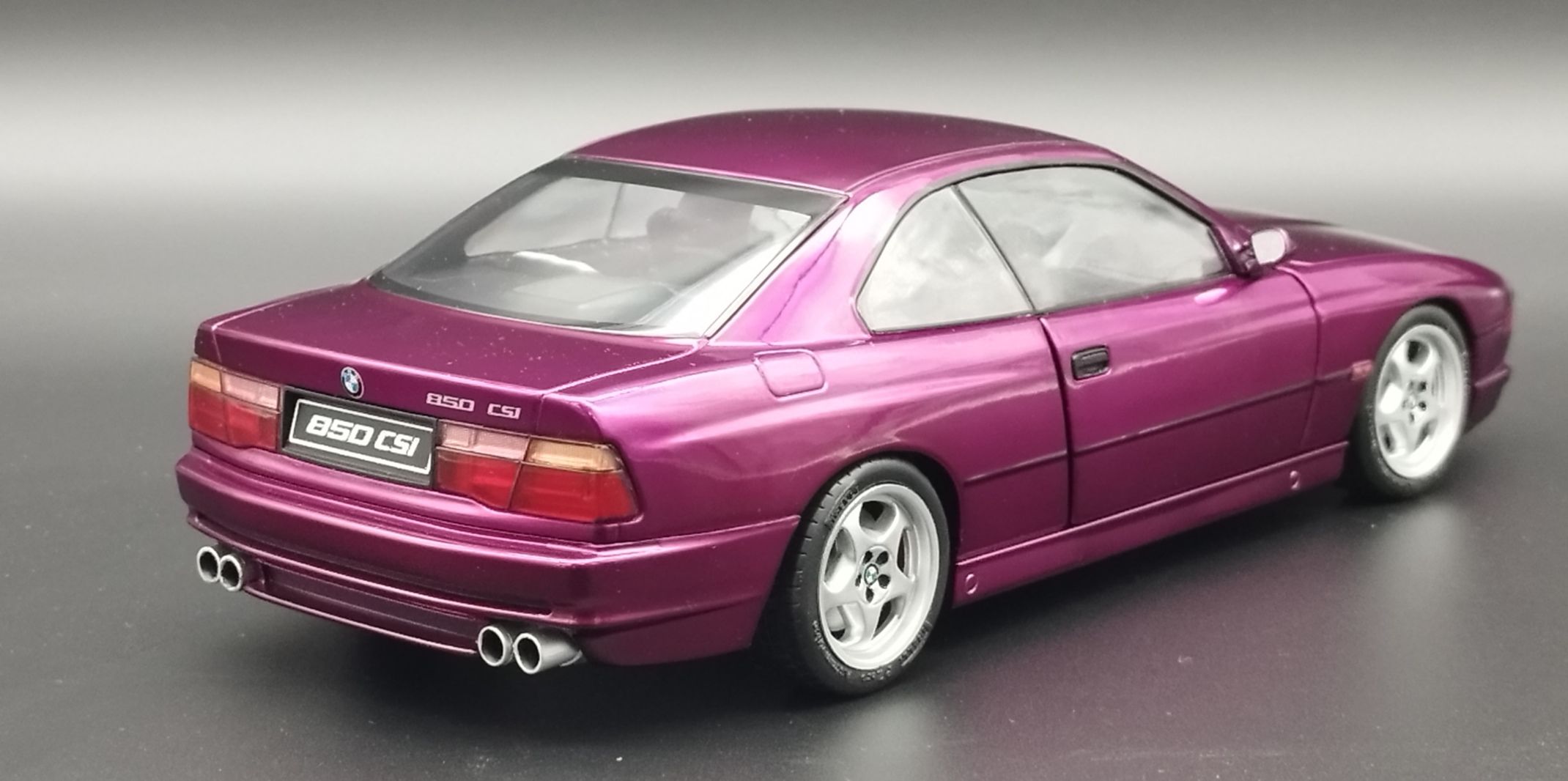 1:18 Solido BMW 850 (E31) CSi 1991 Daytona Violet