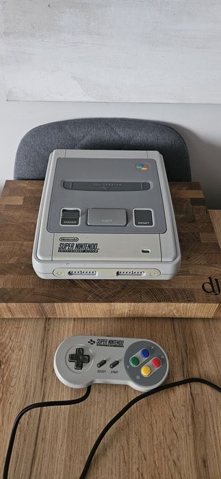 Konsola Nintendo Snes super Famicon Pal