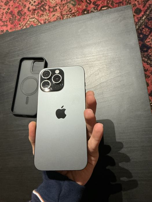 Iphone 16 pro Max 512GB como Novo