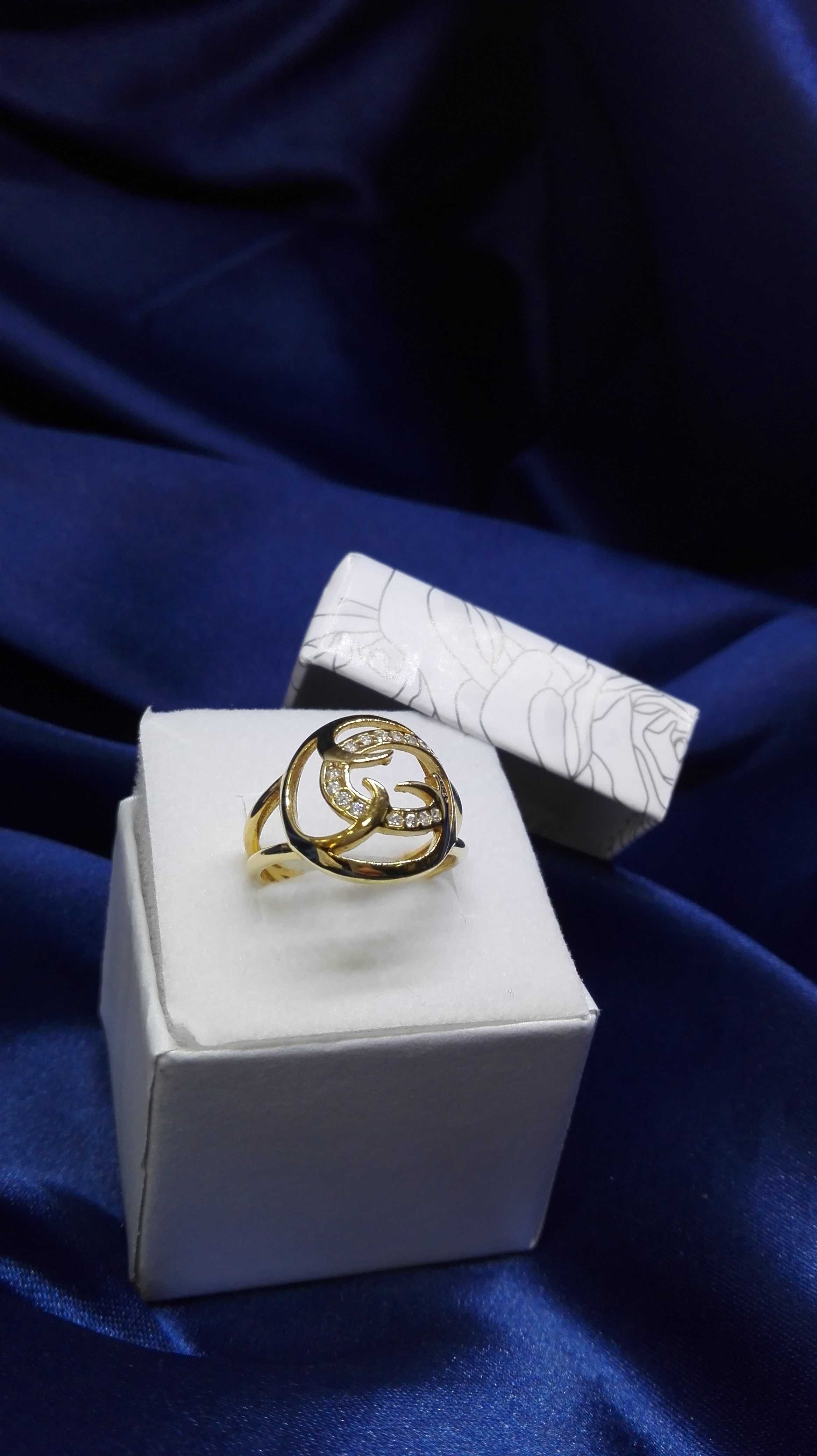 Prześliczny złoty pierścionek, złoto 333, rozmiar 16