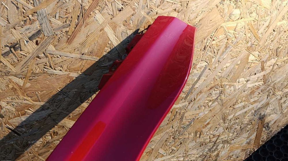 Volvo C30 R-Design Lift Błotnik Przód Prawy 612