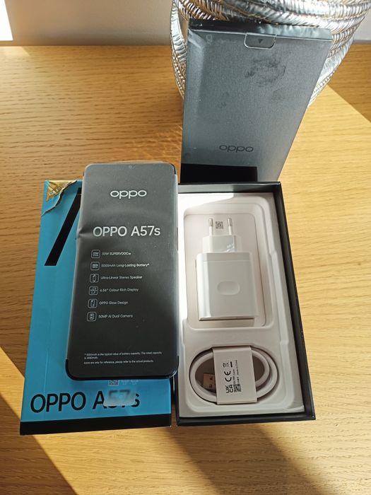 Telemóvel OPPO novo