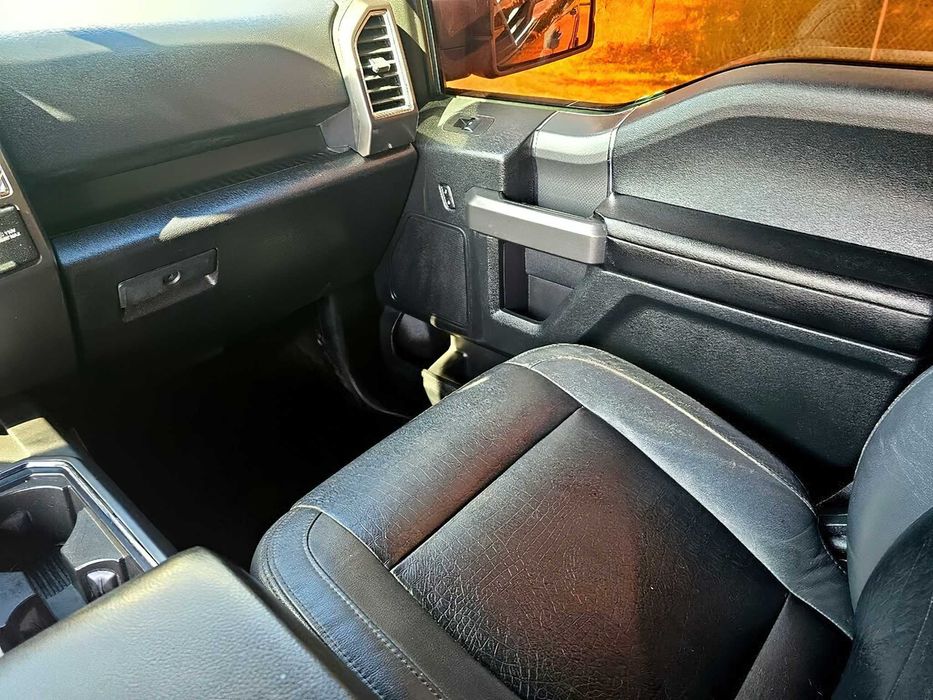 Ford F-150 XLT      2015