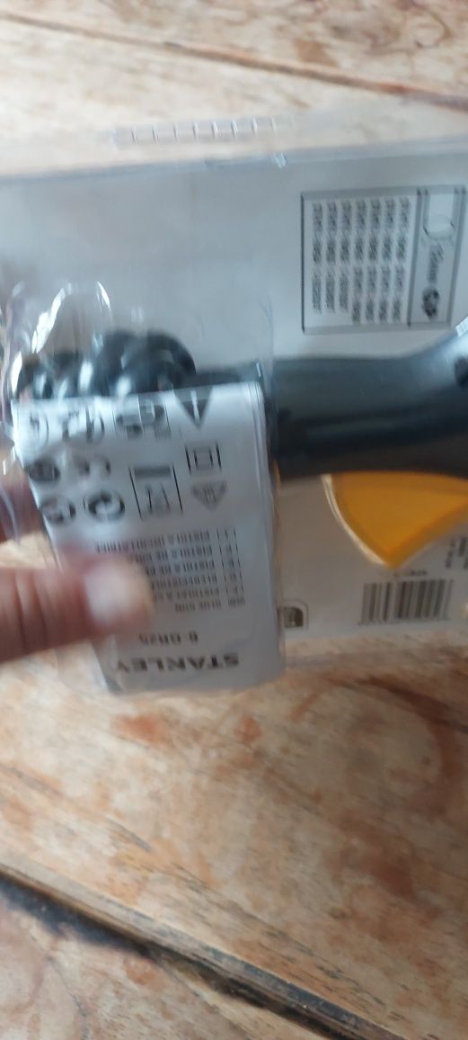 Pistolet do kleju Stanley  dual melt 25w nowy