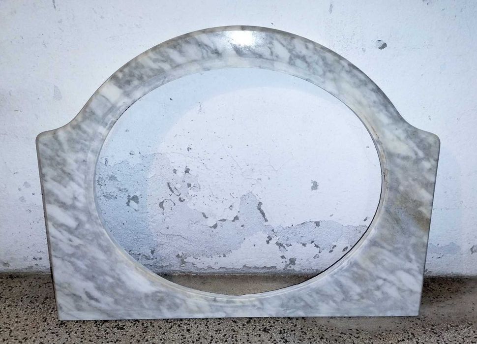 Base de Mármore para Lavatório  - Desocupar 20€