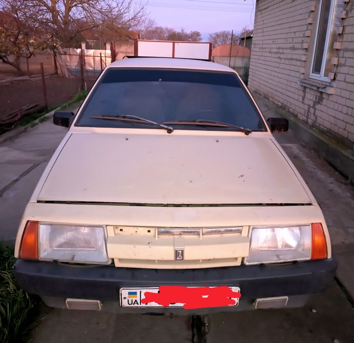 Автомобіль ВАЗ 2109