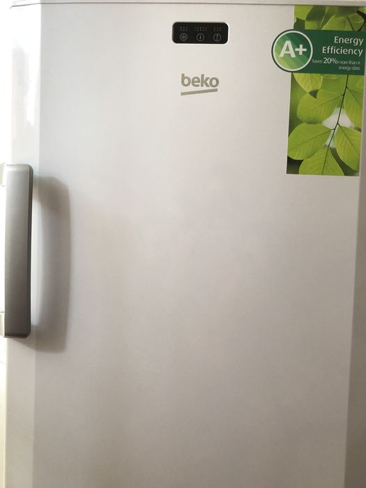 Морозильна камера Beko FS 225320 – 215 л, клас А+