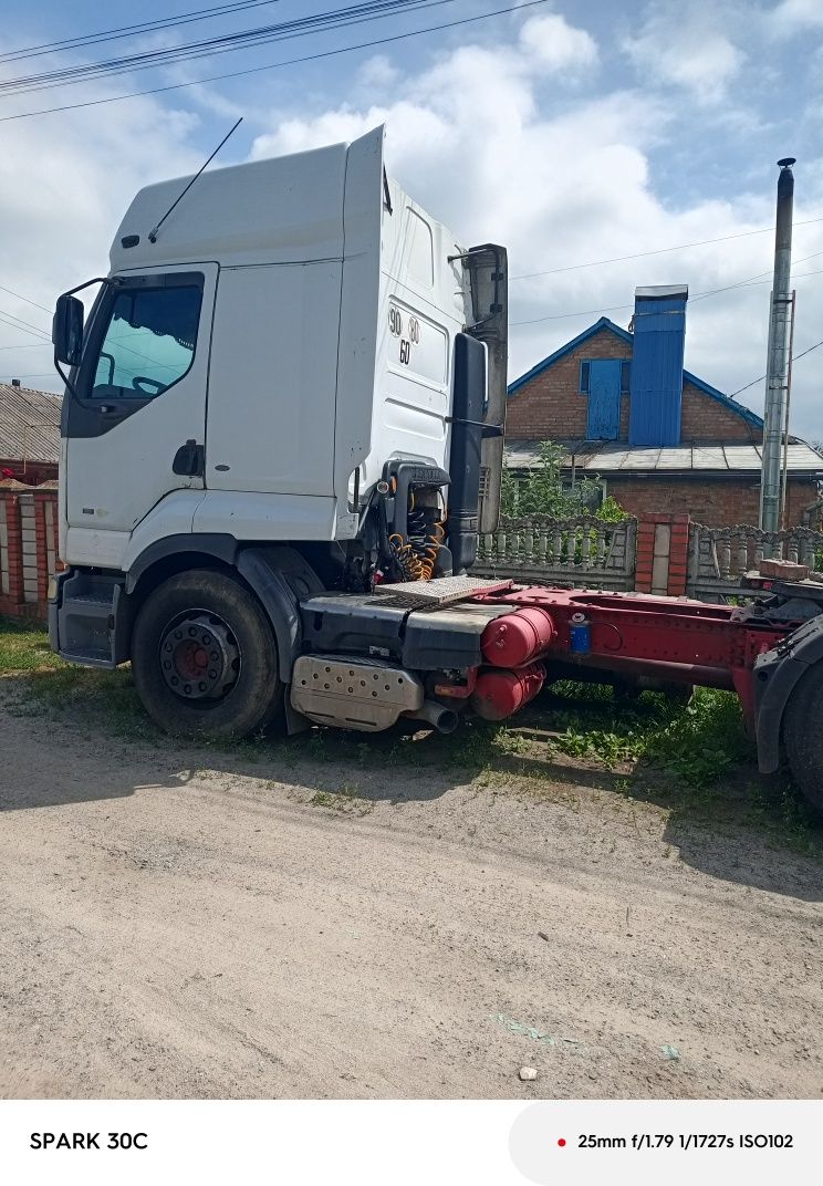 Продам Рено Преміум +полупричіп Schweriner (зерновоз)