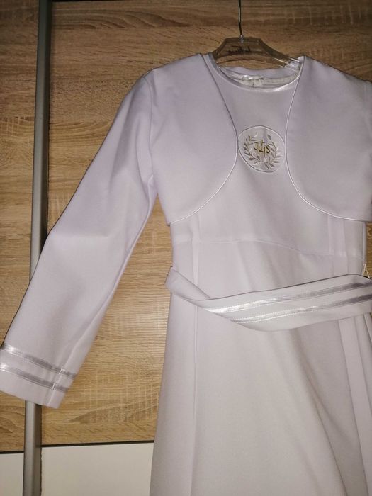 Sprzedam sukienkę do Komuni Świętej