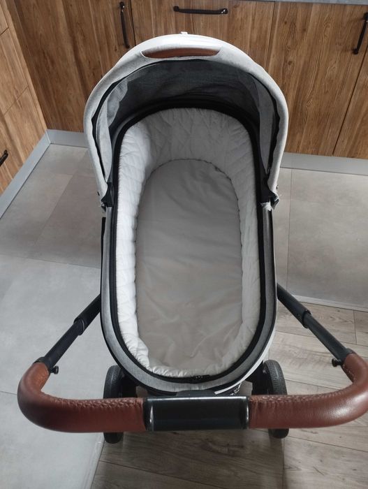 Wózek Muuvo Quick 2.0 2w1 Gondola Spacerówka Mega zestaw.  Stan BDB