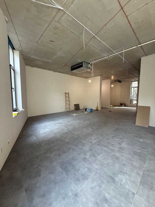 Продаж приміщення в центрі на вул. Газова