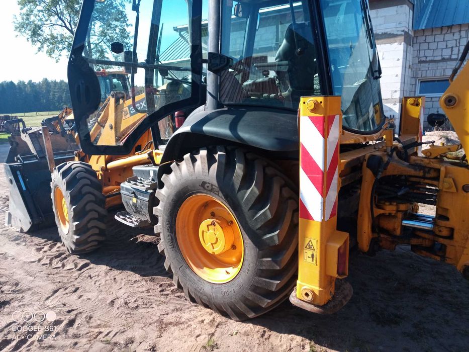 JCB 3 cx Contractor umową kupna-sprzedaży
