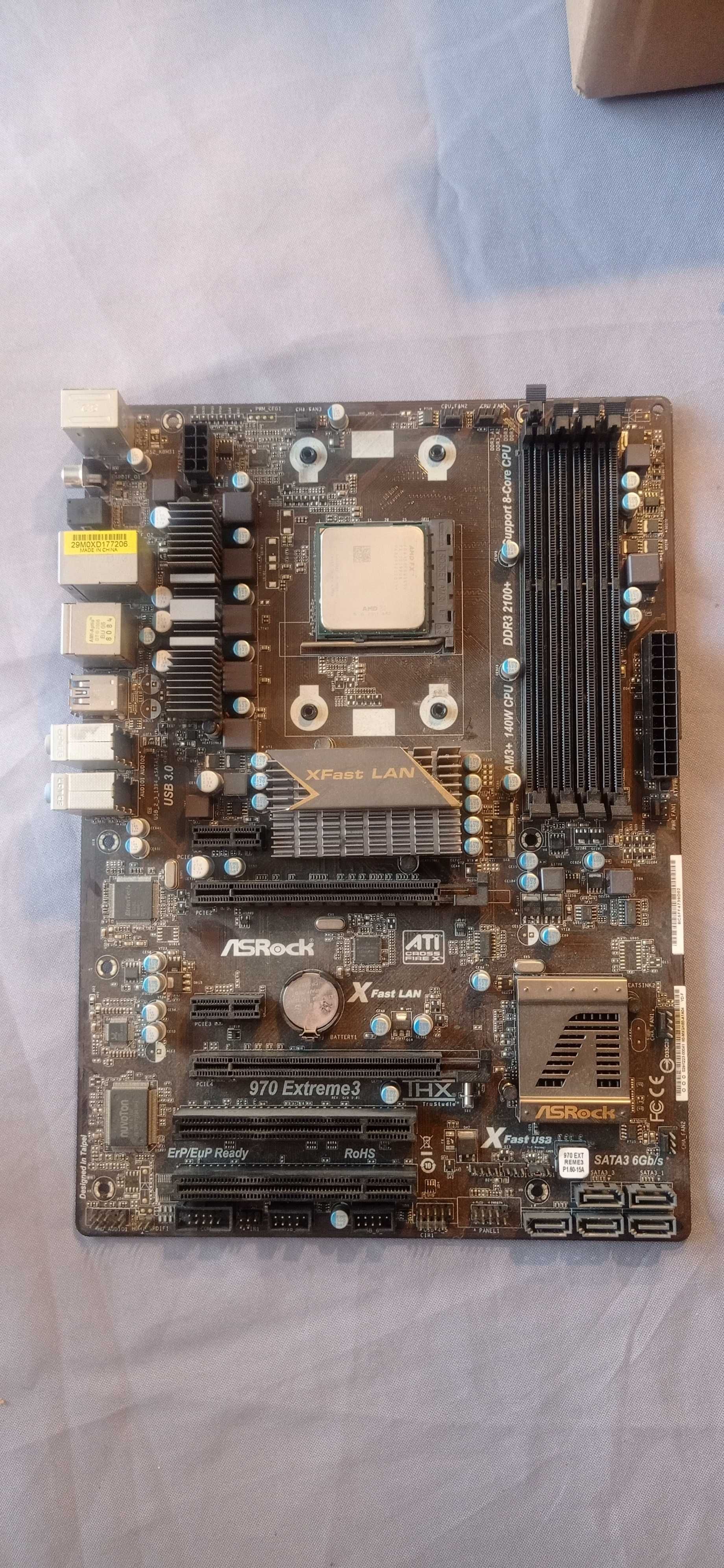AsRock 970 Extreme 3, MSI GeForce GTX 560 Ti, GeIL ,Kingston DDR3 ,AMD