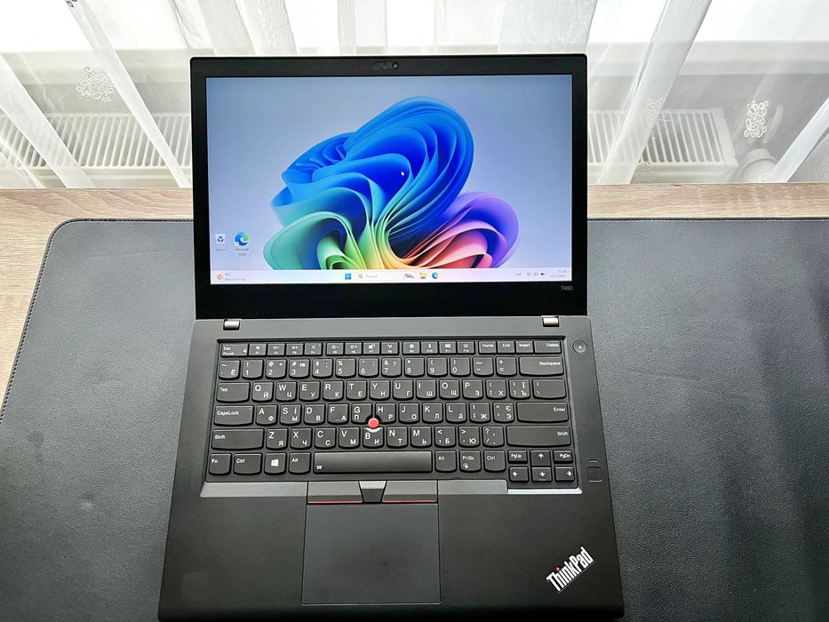 Lenovo ThinkPad T480 • i7-8550U • 16GB RAM • 256GB SSD