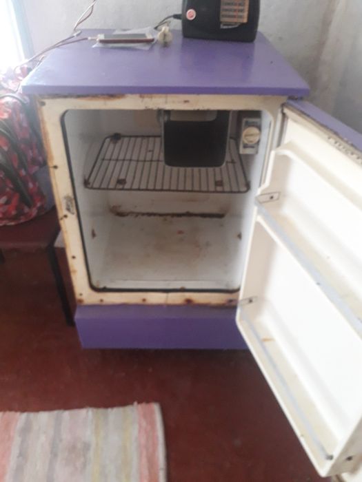 Раритет. Холодильник Саратов.