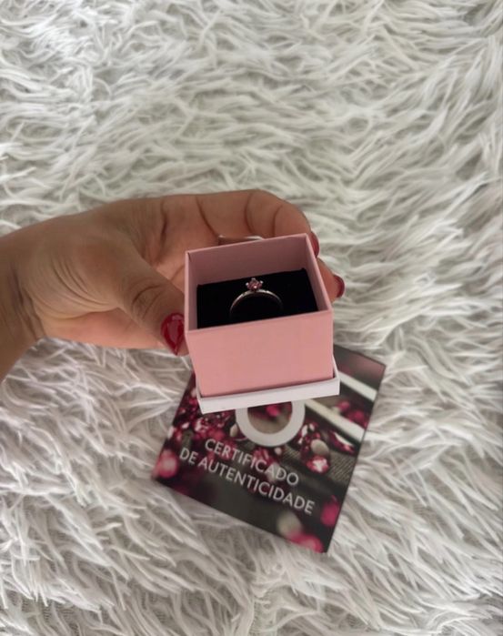 Anel pandora com garantia 3 anos e possibilidade de troca de tamanho