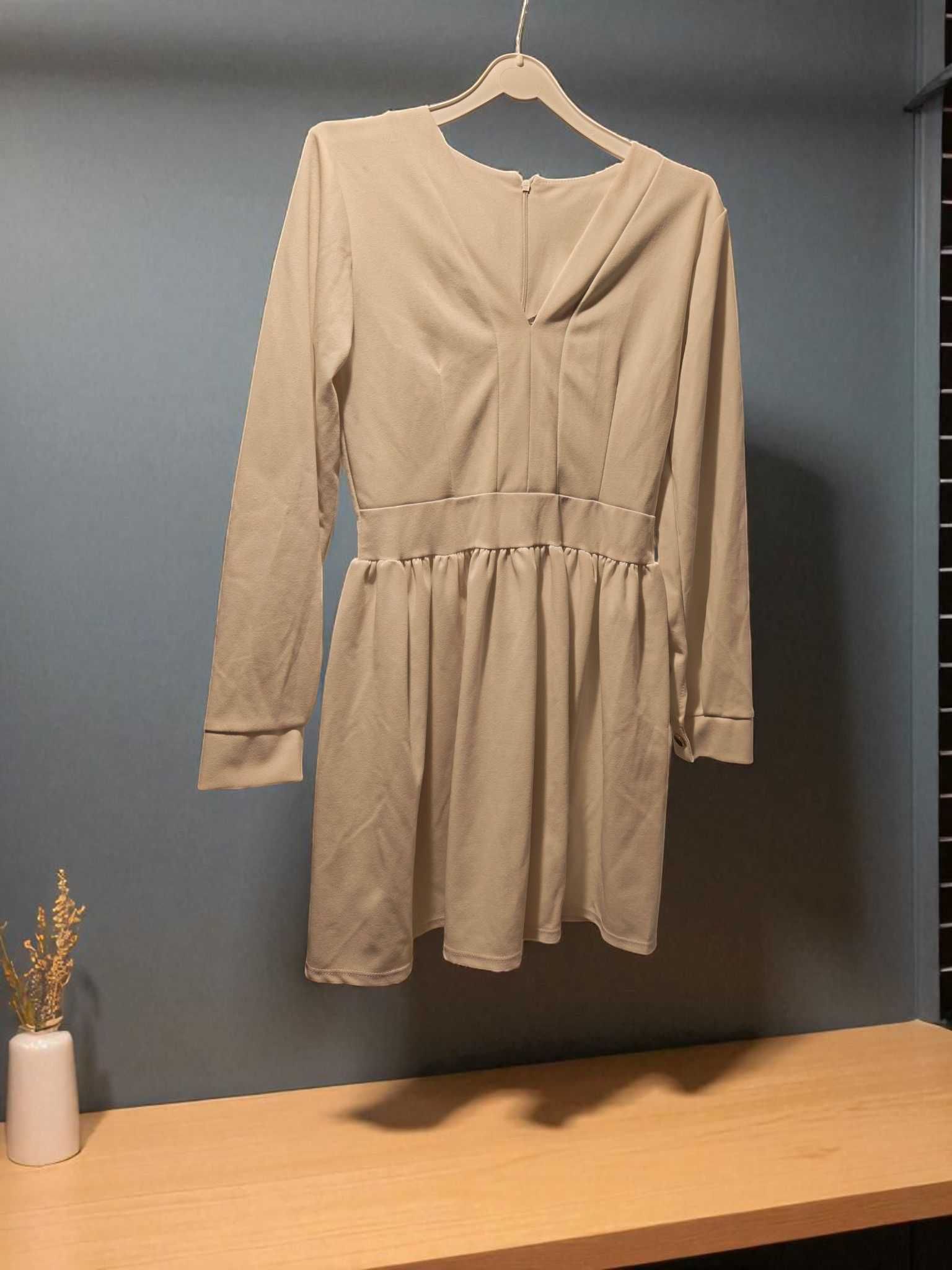 Vestidos e roupa