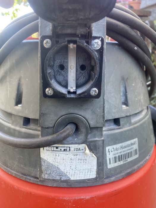 Hilti TDA VC 40 - bardzo mocny odkurzacz przemysłowy, faktura