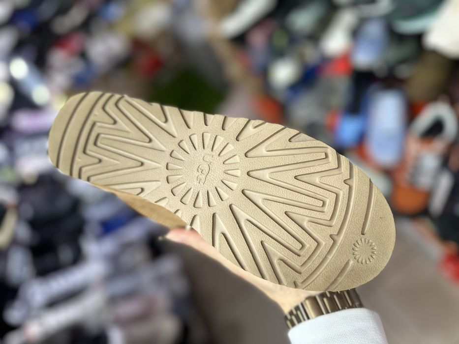 Кросівки UGG Lowmel ( РОЗМІР 36, 38, 39 )
