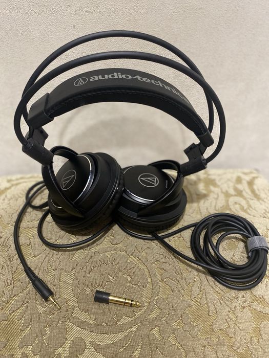 Навушники Audio-Technica ATH-AVC500