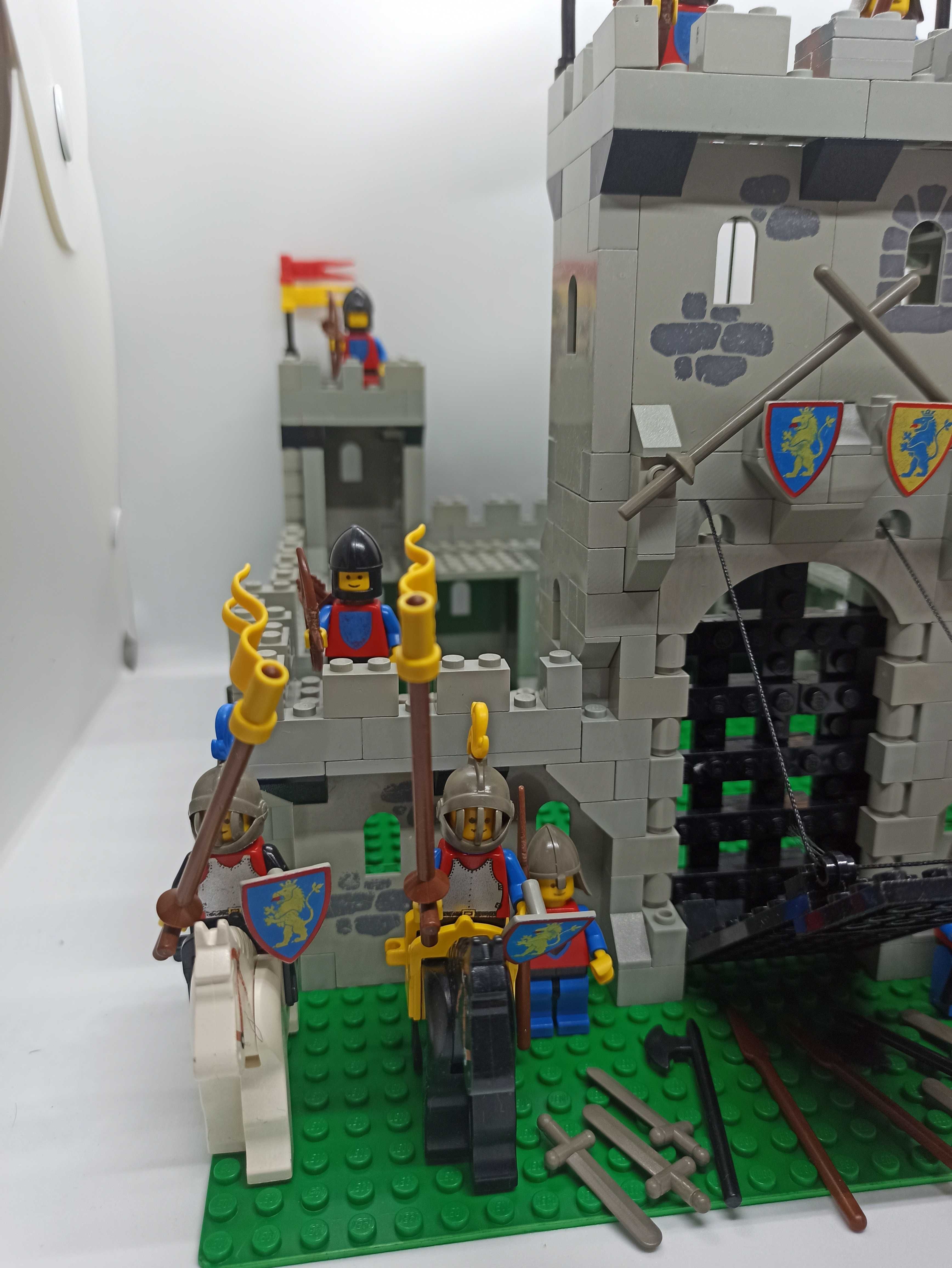 Lego Castle 6080 - King's Castle, Zamek Króla