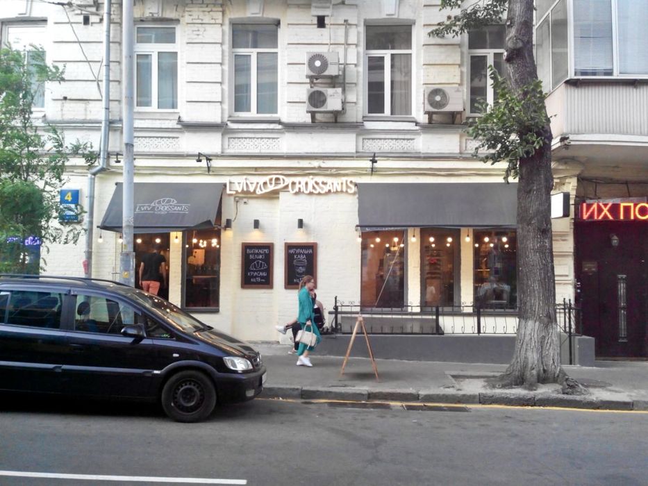 Фасад Кафе 115 м2, вул. Софіївська,4, Майдан Незалежності, Хрещатик