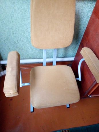 Ученическое кресло