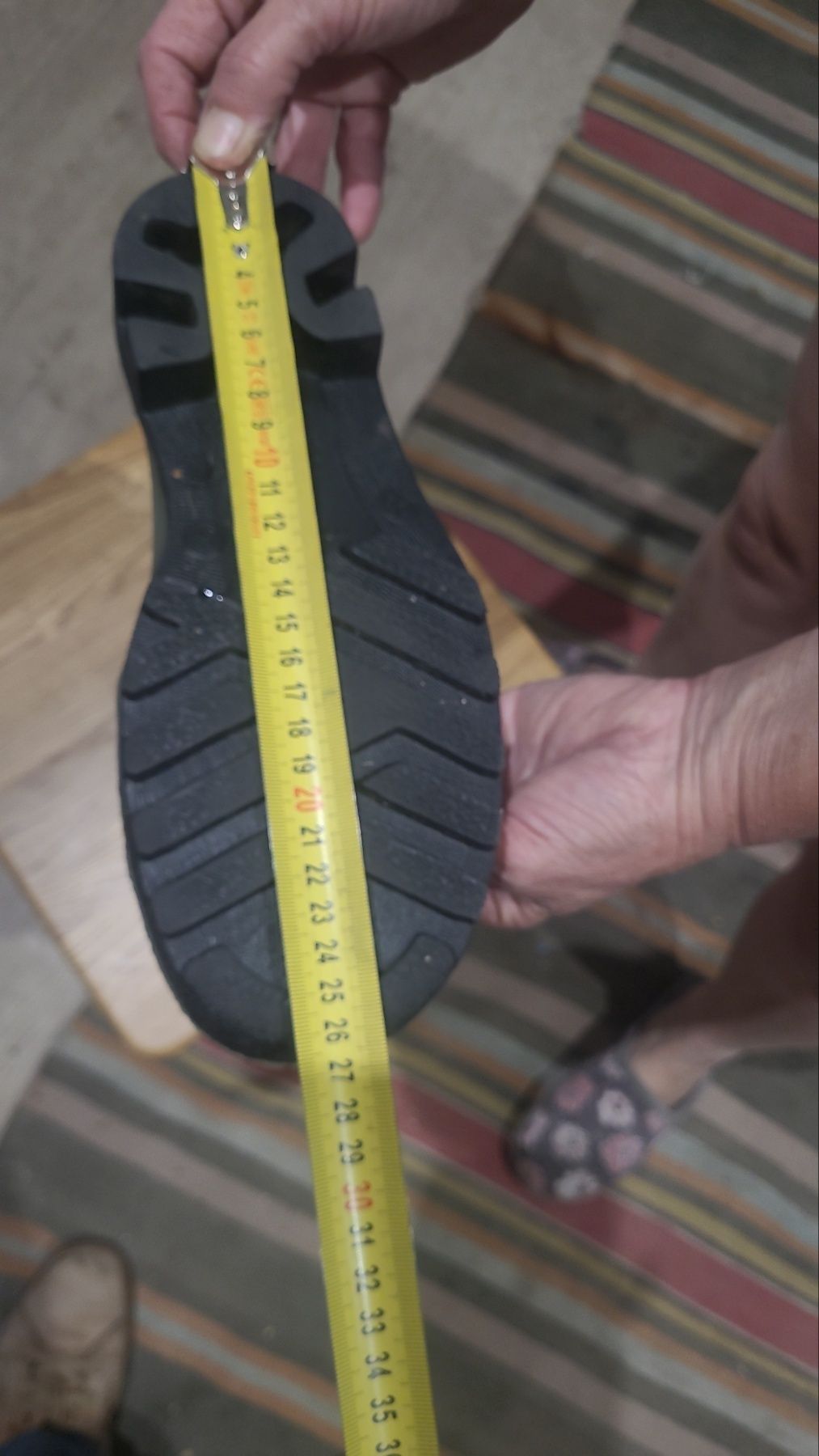 Резинові чоботи Dunlop 39р 25см нові металевий носок. Португалія.