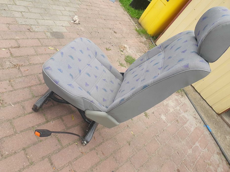 Fotel VW T4 II Rząd Koziołek  pojedynczy fotel