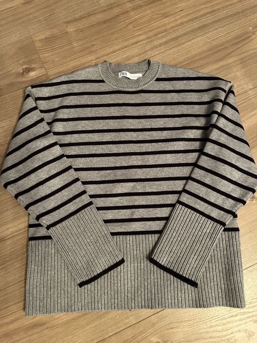 Светр  в полоску Zara, XS