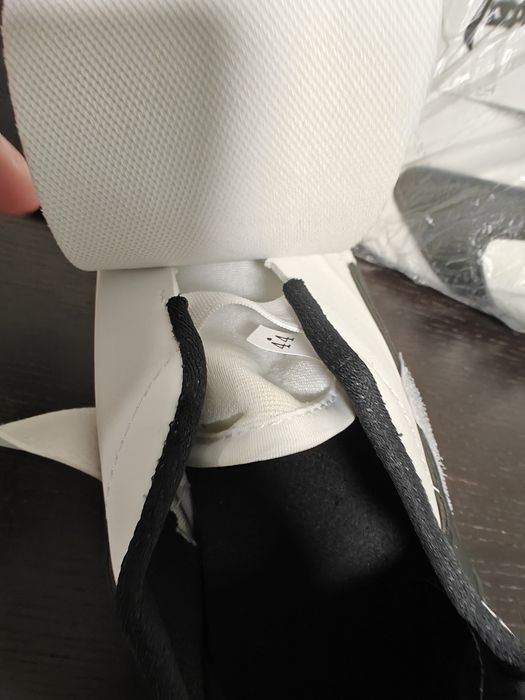 Ténis de taekwondo, kickboxing, muay thai 42