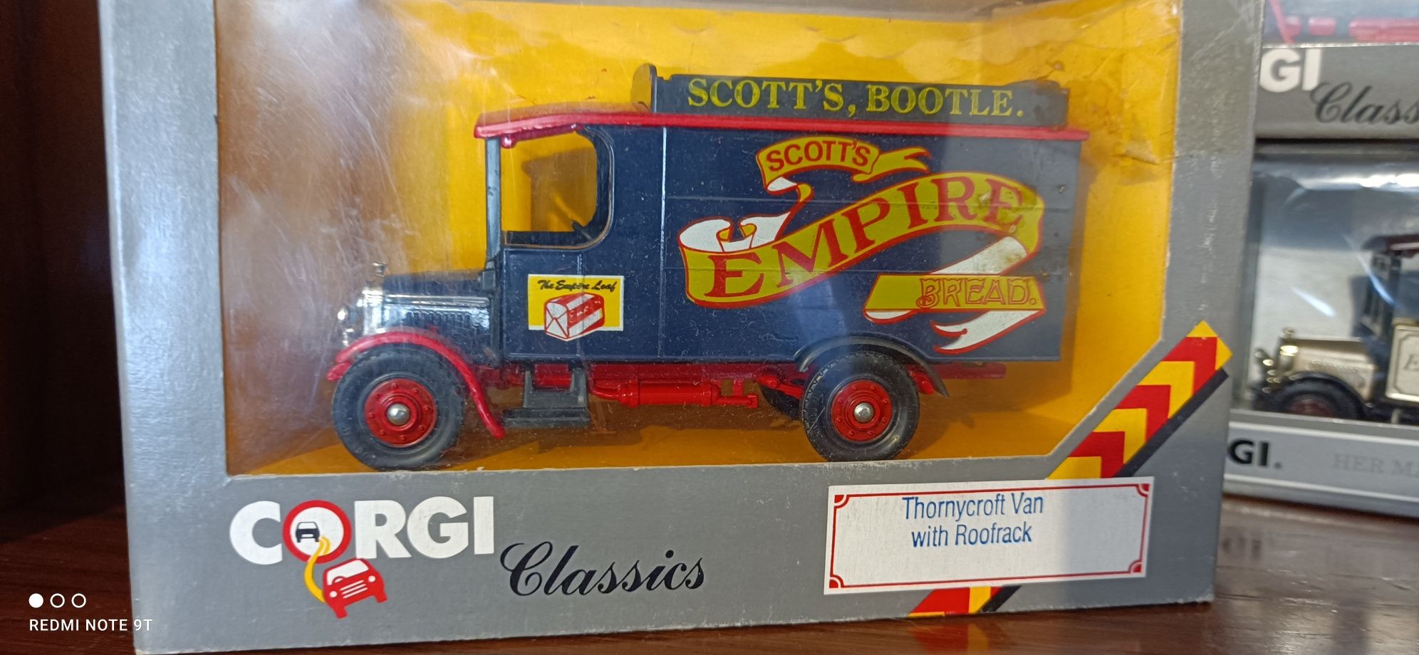 Miniaturas comerciais Corgi escala 1/43 desde 15€