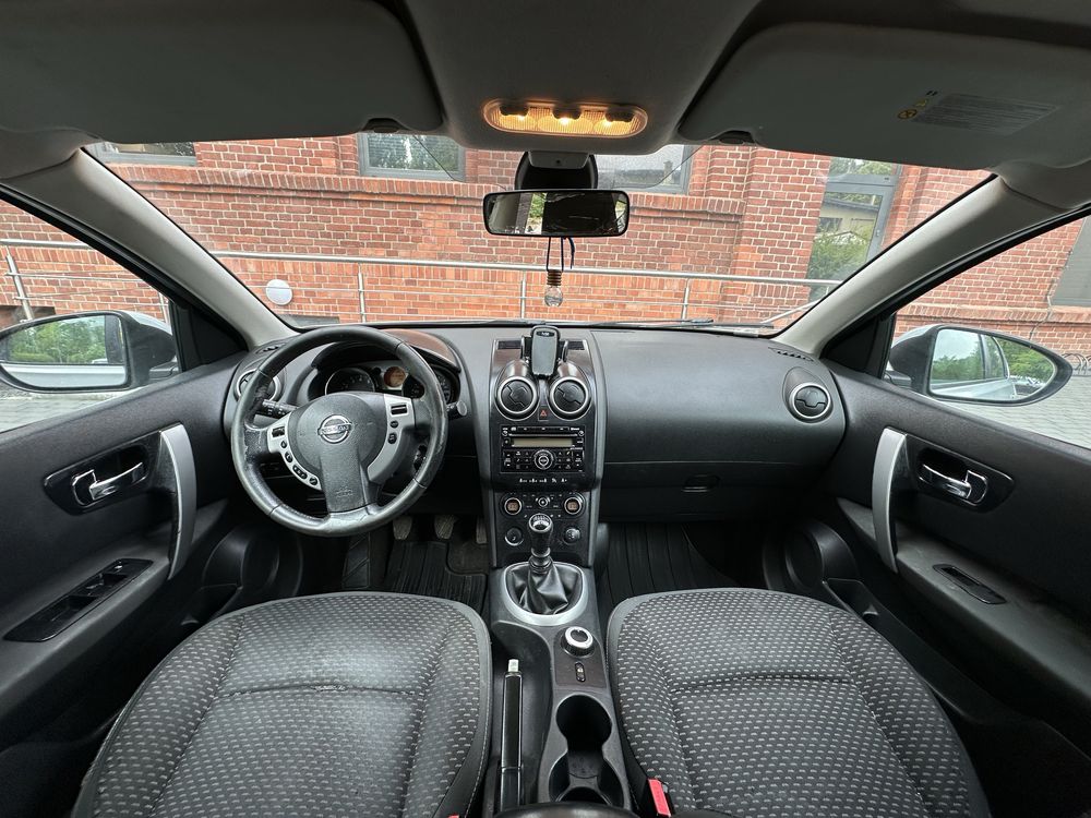 Nissan Qashqai 2.0 Benzyna, 4x4, Climatronik