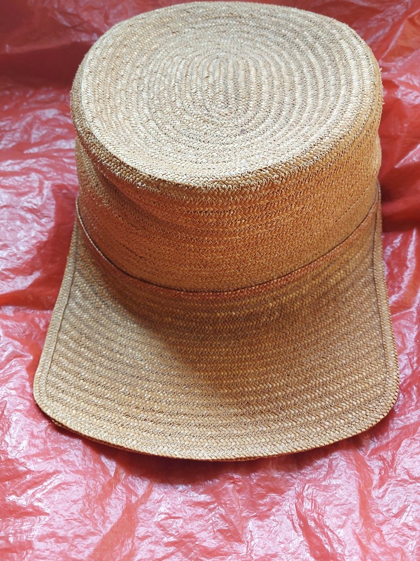 Stara czapka z daszkiem słomkowa męska unikatowa z czasów PRL