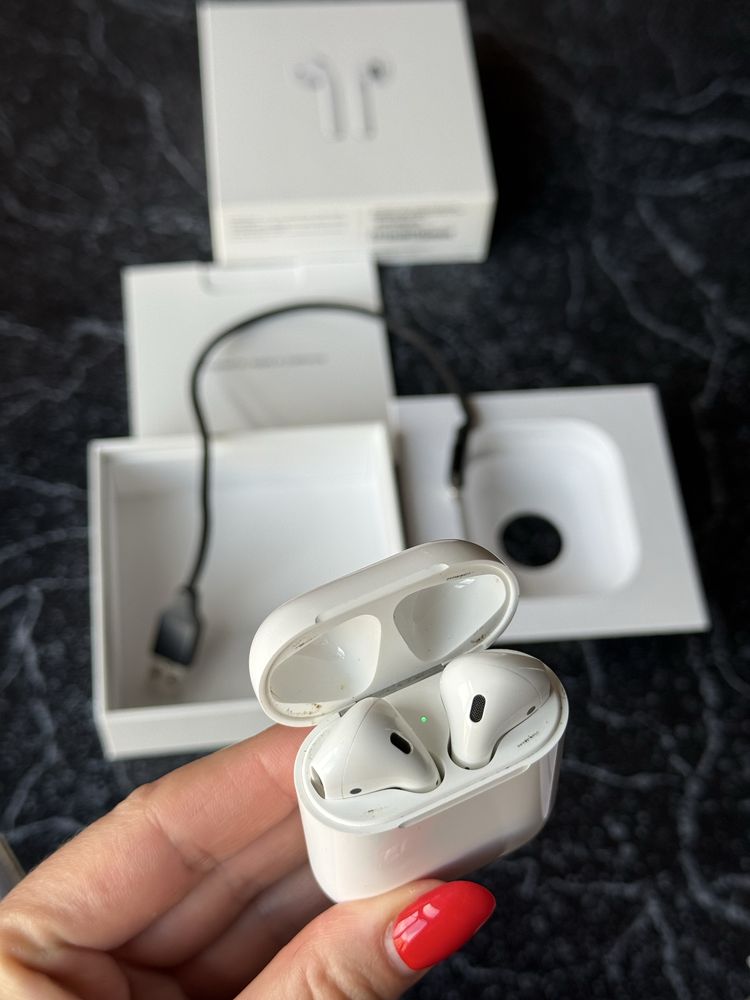 Навушники Apple AirPods 2