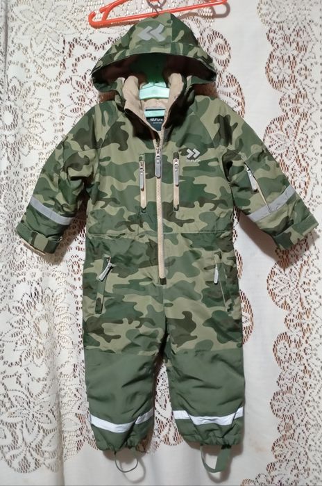 Зимовий, дуже теплий комбінезон на зріст 90см