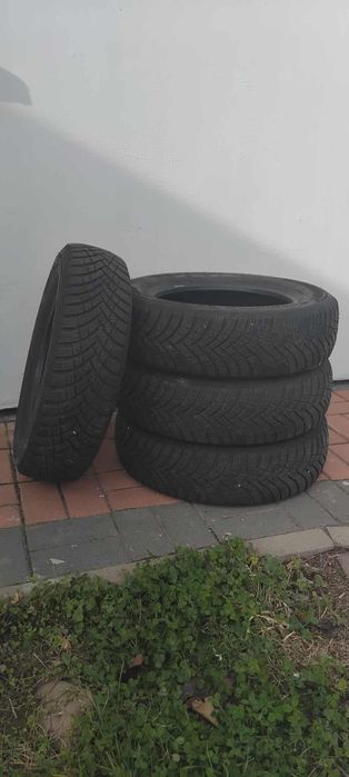 Sprzedam opony zimowe w bardzo dobrym stanie