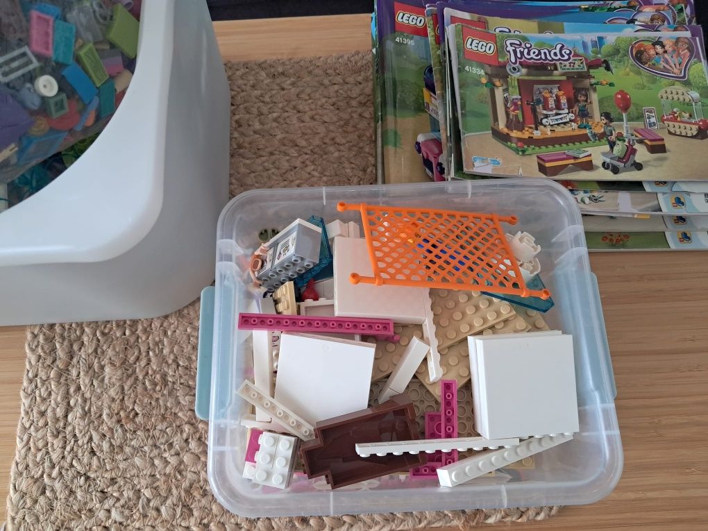 Sprzedam klocki LEGO Friends - mix