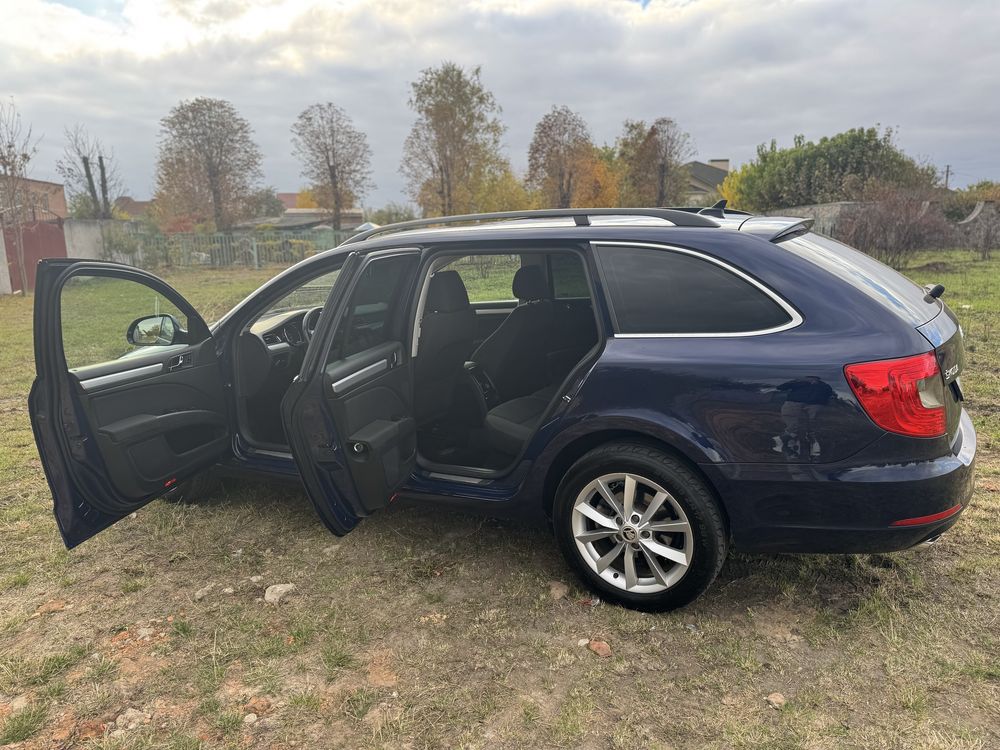 Продам Skoda superb 2014