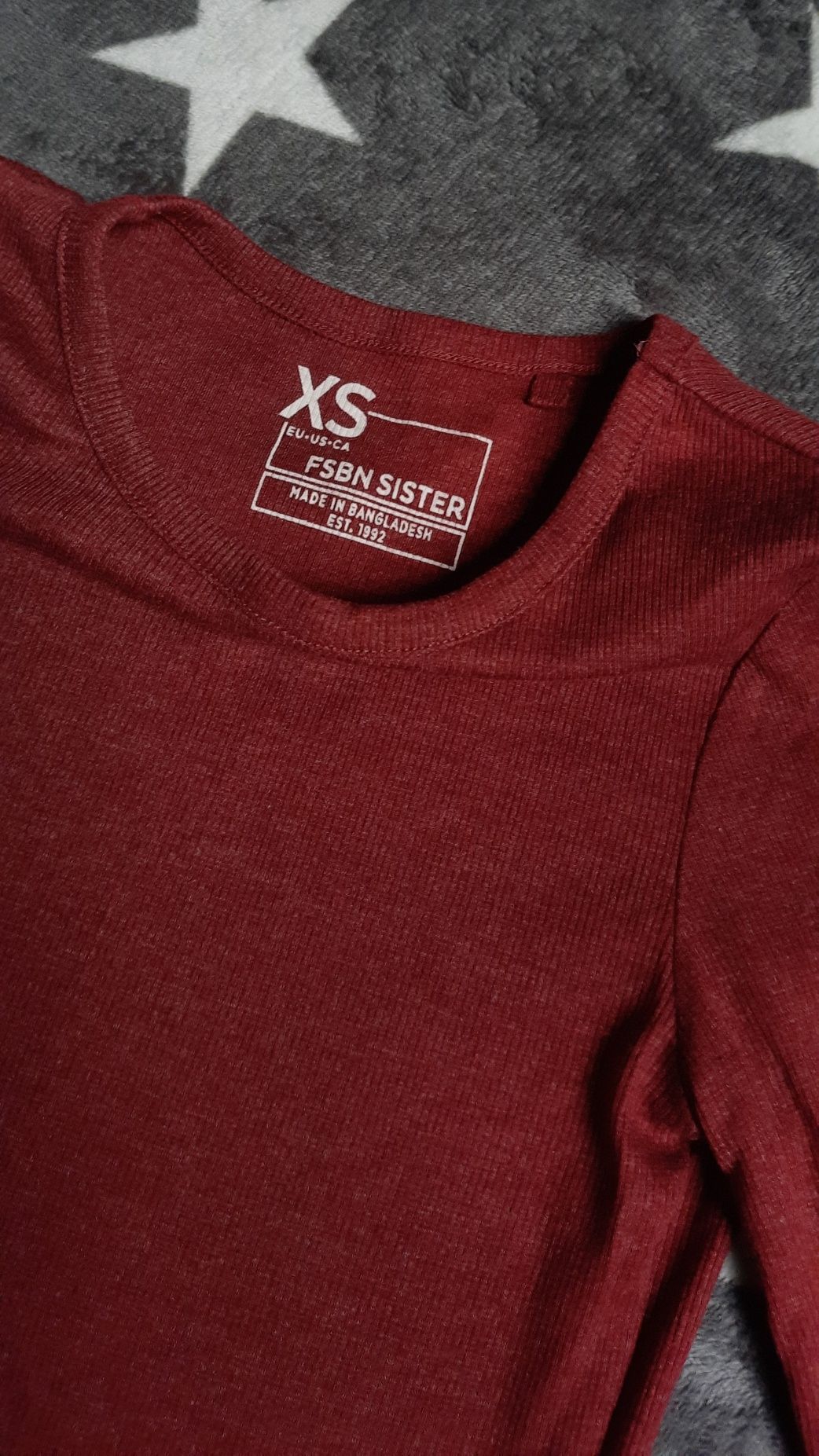 Burgundowa/ bordowa koszulka longsleeve New Yorker rozmiar XS
