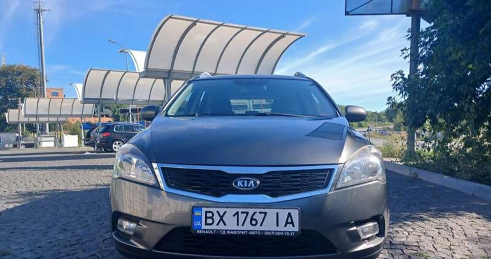 В наявності є великий вибір. Reno, KIA, Hyundai 
В даний момент є:
Ren