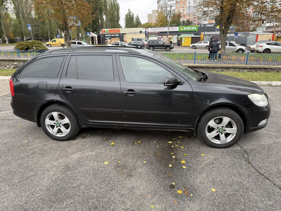 Продам автомобіль шкода актавія A5