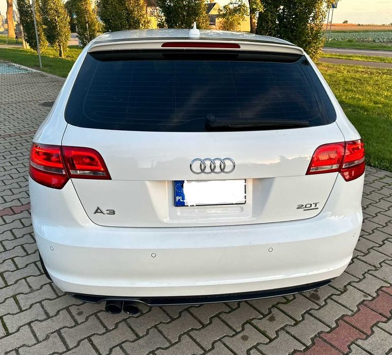 Audi A3 2.0 Turbo 8P S-line Quattro Bose 2012 Białe czarne skóry 4x4