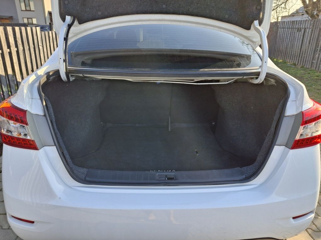 Nissan Sentra 2015