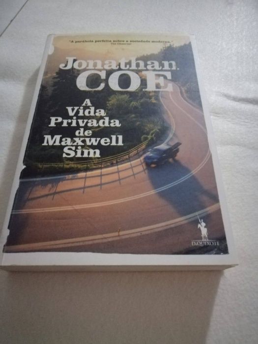 "A vida privada de Maxwell Sim" - JONATHAN COE