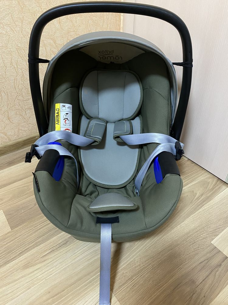 Автокресло BRITAX-ROMER BABY-SAFE i-Size с рождения до года