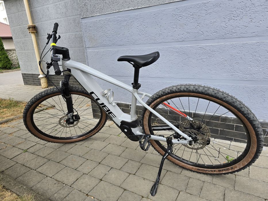 Електровелосипед Cube reaction pro