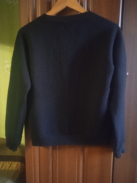 Свитшот , кофта 42р -ВОЛНЫ ПОЗИТИВА