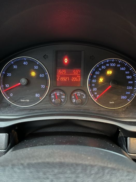 Volkswagen Golf V Variant 2008 | 1.6 MPI | Механіка | ESP