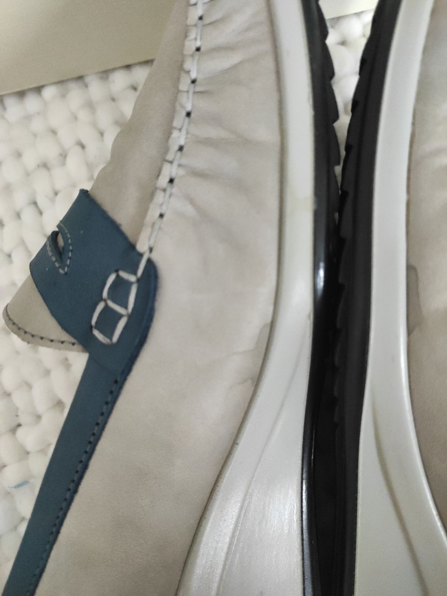 Mokasyny Buty CCC Lasocki rozm. 41 skórzane w środku